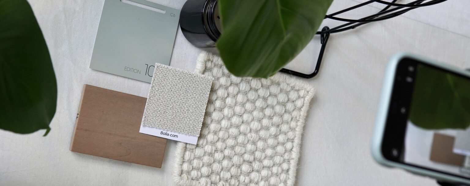 Interior Design Moodboard mit Farbpalette, Materialien und Inspirationsbildern