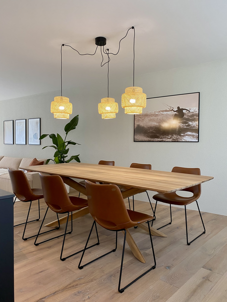 Interior Design Projekt - Neubauwohnung hell und modern - Esszimmer mit Holztisch