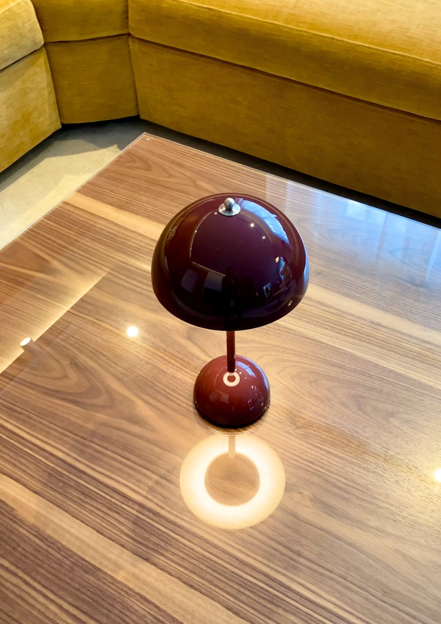 Interior Design Projekt - Akku Tischleuchte von &Tradition