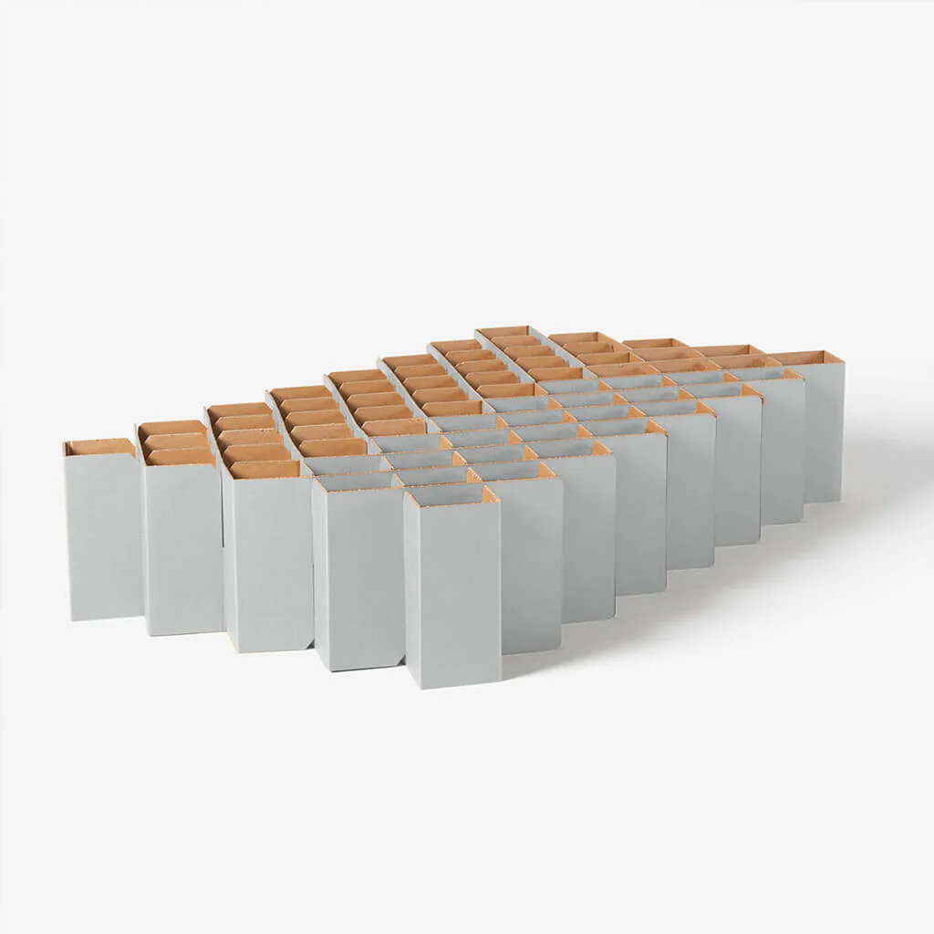 Bett von Room in a Box aus Pappe