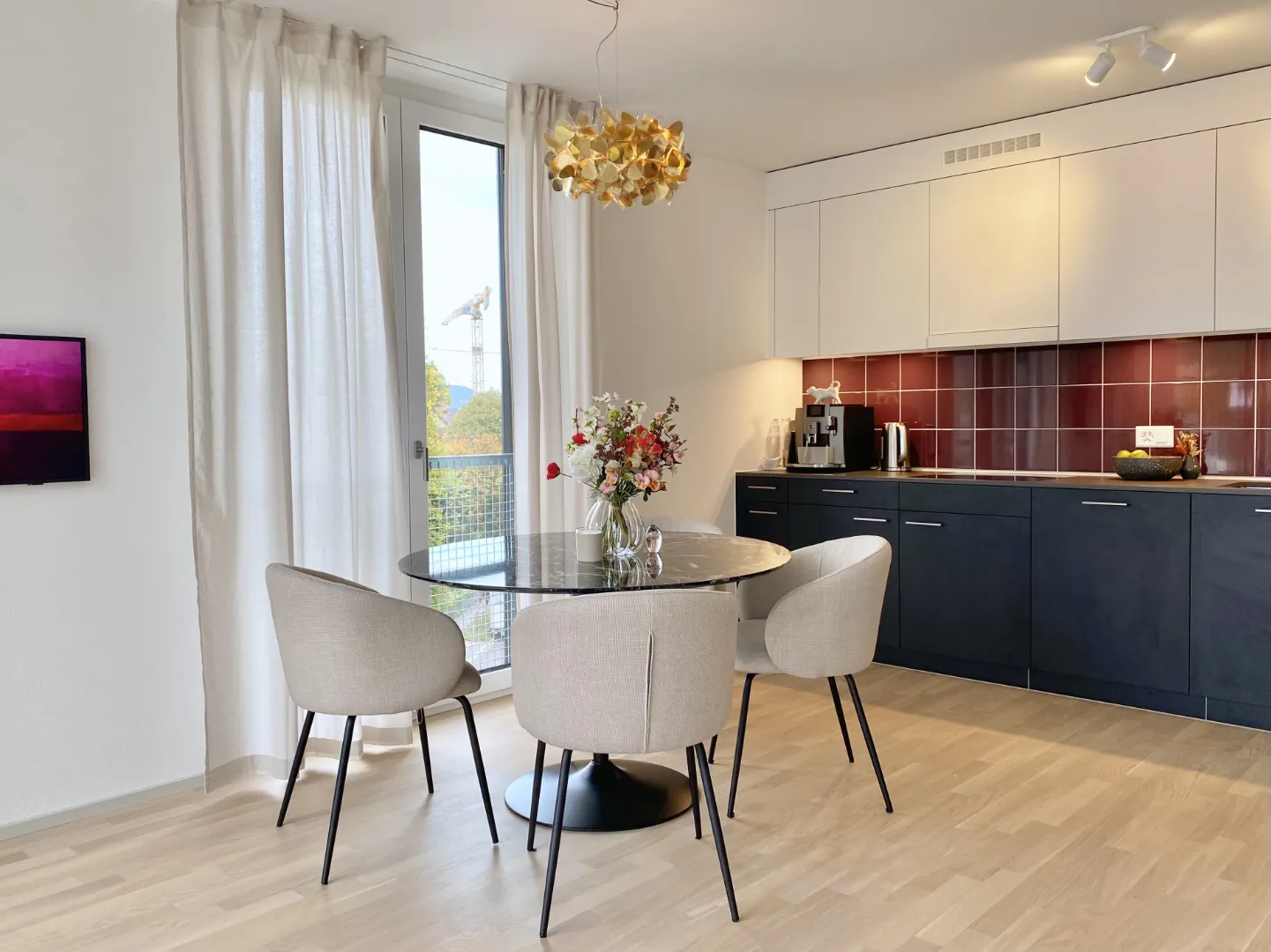 Esszimmer Küche farbenfroh weiblich