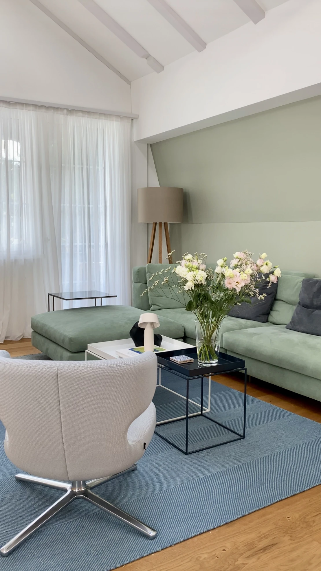 Wohnzimmer bunt lebendig